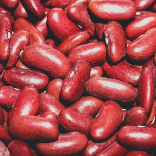 Pinto Bean vs Kidney Bean: A Bean Battle